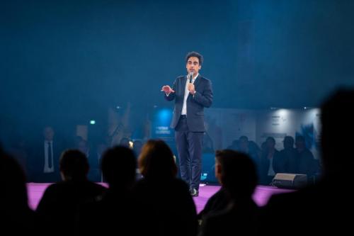 2026-04-07 09-14-49 001